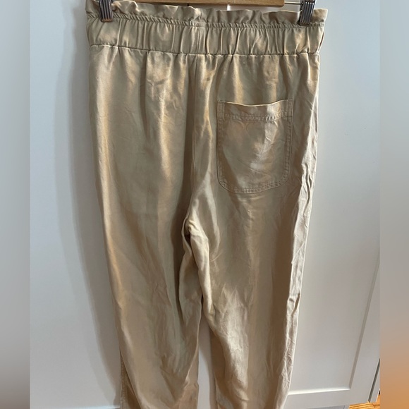 Group Babaton (Aritzia) cropped pants - Picture 3 of 6